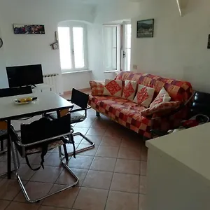 La Terrazza Nel Carrùggio Fezzano (Liguria)