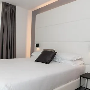 ***** Hotel J44 Lifestyle Italië